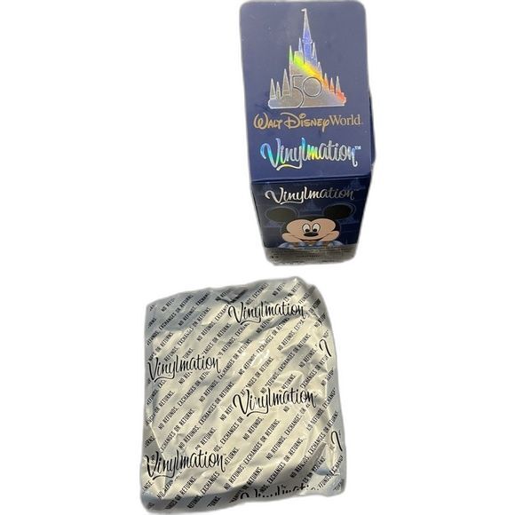 Disney 50th Anniversary Vinylmation Series I Limited Edition 3" Goofy Figurine - Picture 9 of 9